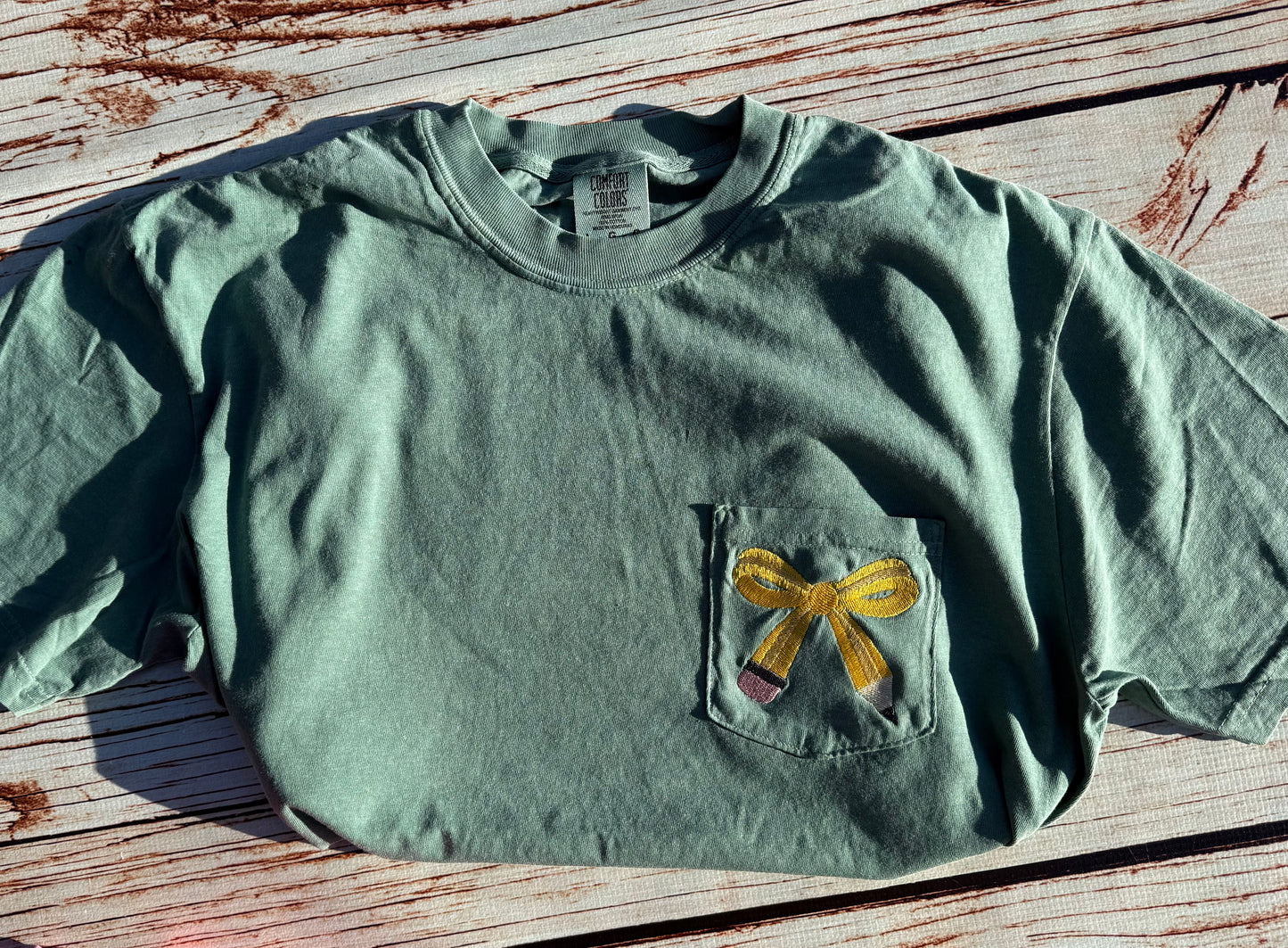 Pencil Bow on Pocket Embroidery
