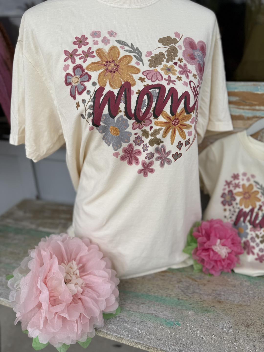 mom and mini Floral Heart